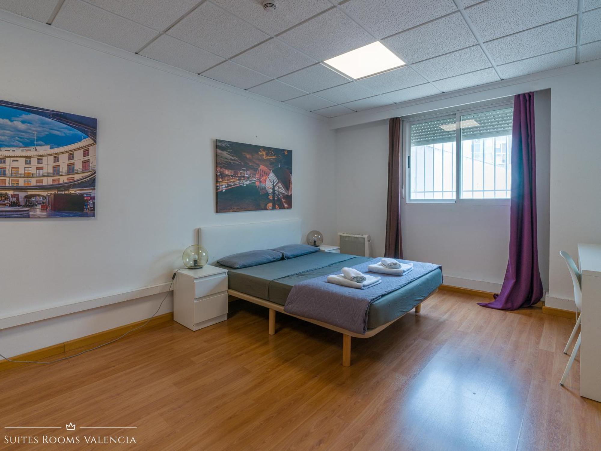 Double Room Private External Bathroom