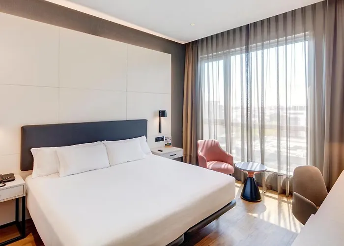 Hotel casino: Sercotel Sorolla Palace